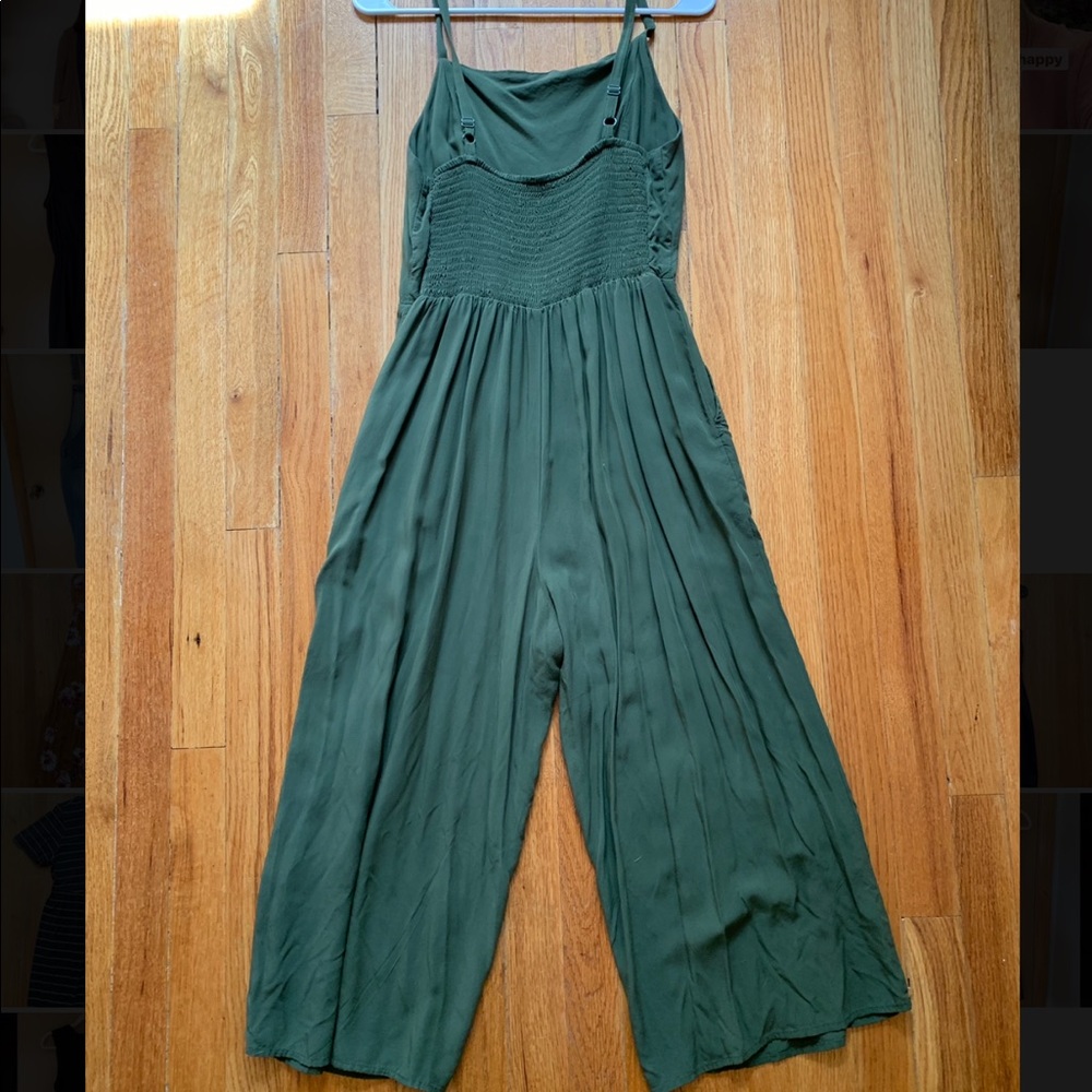 Old Navy green Jumpsuit Size M